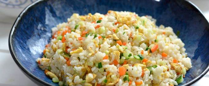 剩米饭怎么做好吃简单方法，剩饭怎么做好吃又简单